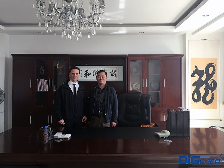 ���������(y��ng)�́�(l��i)�ҹ�˾ǢՄ